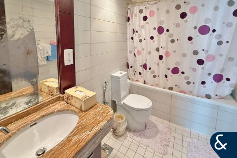 Купить квартиру в Даунтаун Дубай (Даунтаун Бурдж Дубай), Дубай: 1 спальня, 101м², № 75348 - фото 9