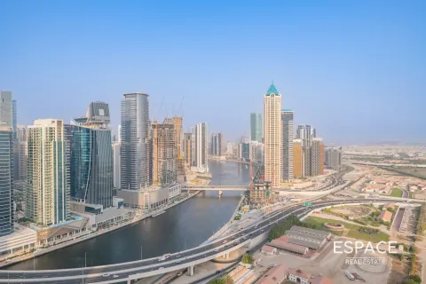 Apartment in Business Bay, Dubai 2 bedrooms, 127 sq.m. № 62135 - photo 2