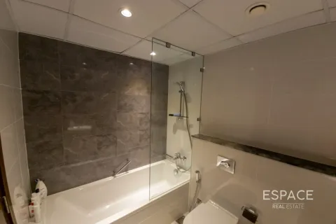 Apartment in Business Bay, Dubai 2 bedrooms, 127 sq.m. № 62135 - photo 13