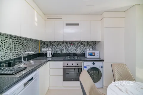 Apartment in Business Bay, Dubai 2 bedrooms, 76 sq.m. № 62136 - photo 5