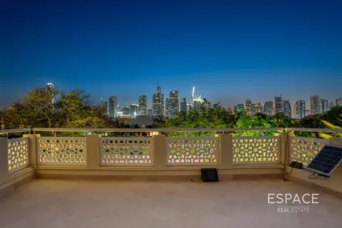 Villa à Meadows, Dubai, 4 chambres, 553 m², № 62205 - photo 15