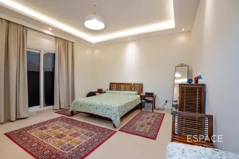 Villa à Meadows, Dubai, 4 chambres, 553 m², № 62205 - photo 5