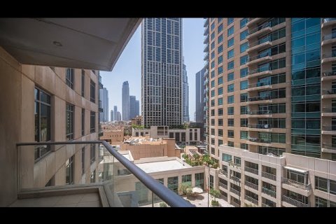 Appartement à Downtown Dubai (Downtown Burj Dubai), Dubai, 1 chambre, 101 m², № 25064 - photo 2