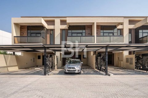 Townhouse in Al Furjan, Dubai 3 bedrooms, 167 sq.m. № 25063 - photo 3