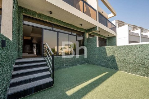 Townhouse in Al Furjan, Dubai 3 bedrooms, 167 sq.m. № 25063 - photo 4