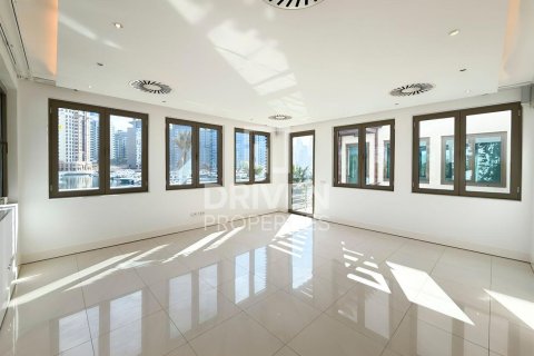 Villa à Signature Villas, Palm Jumeirah, Dubai, 6 chambres, 1245.37 m², № 136888 - photo 15