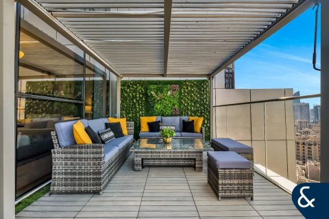 Apartment in BOULEVARD POINT in Downtown Dubai (Downtown Burj Dubai), Dubai 2 bedrooms, 186 sq.m. № 91595 - photo 6