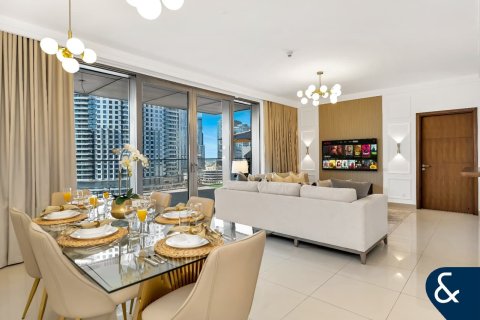 Apartment in BOULEVARD POINT in Downtown Dubai (Downtown Burj Dubai), Dubai 2 bedrooms, 186 sq.m. № 91595 - photo 11