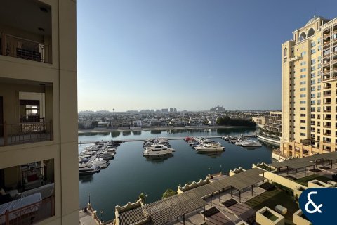 Apartment in Palm Jumeirah, Dubai 2 bedrooms, 161 sq.m. № 91608 - photo 8