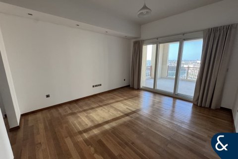 Apartment in Palm Jumeirah, Dubai 2 bedrooms, 161 sq.m. № 91608 - photo 5