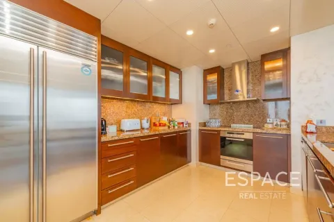 Apartamento en Downtown Dubai (Downtown Burj Dubai), Dubai, 3 dormitorios, 247 m², № 71477 - foto 8