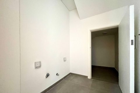 Villa in Jebel Ali, Dubai 4 bedrooms, 404.96 sq.m. № 142102 - photo 17
