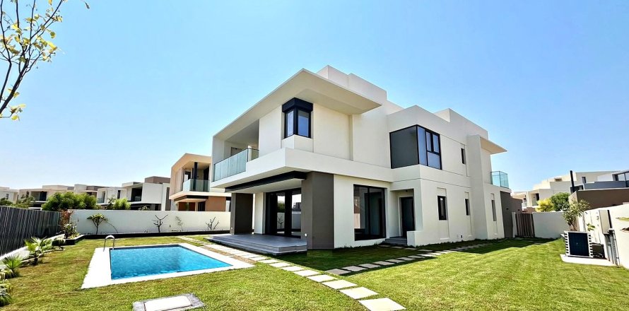 Villa in Jebel Ali, Dubai 4 bedrooms, 404.96 sq.m. № 142102