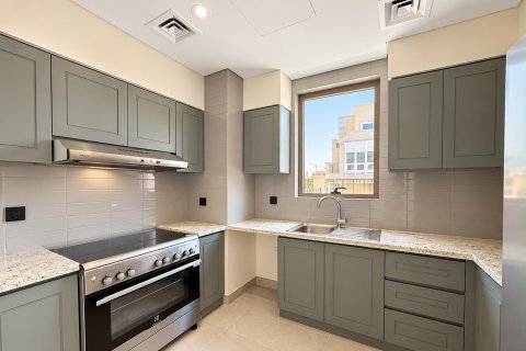 Townhouse in Damac Lagoons, Dubai 5 bedrooms, 307.95 sq.m. № 142107 - photo 4