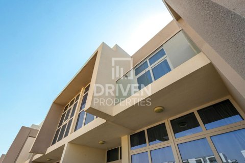 Таунхаус в DAMAC Hills (Akoya by DAMAC), Дубай, 3 спальни, 112м², № 86505