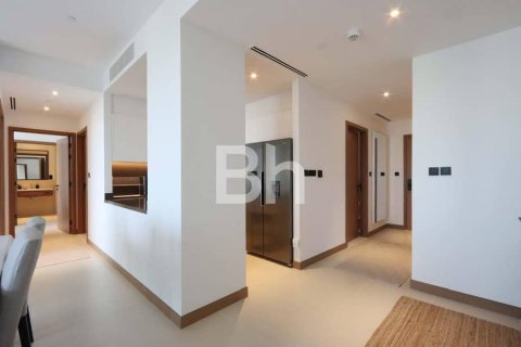 Apartment in Dubai Marina, Dubai 3 bedrooms, 154 sq.m. № 25033 - photo 17