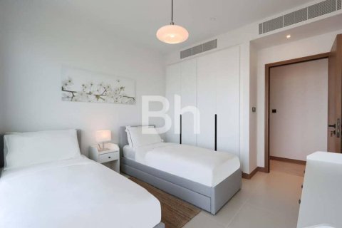 Apartment in Dubai Marina, Dubai 3 bedrooms, 154 sq.m. № 25033 - photo 9