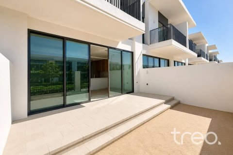 Townhouse in The Valley, Dubai 3 bedrooms, 196.12 sq.m. № 136196 - photo 9