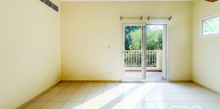 Villa in The Springs, Dubai 2 bedrooms, 156.63 sq.m. № 136205