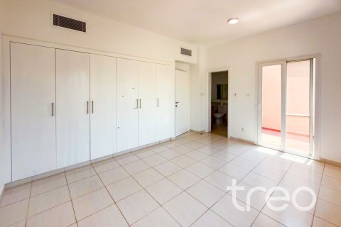 Villa in The Springs, Dubai 2 bedrooms, 172.61 sq.m. № 136206 - photo 9