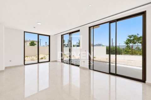Villa in Dubai Hills Estate, Dubai 5 bedrooms, 853.5 sq.m. № 136195 - photo 15