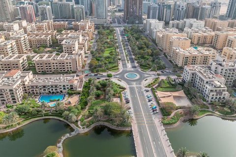 Al Barsha South