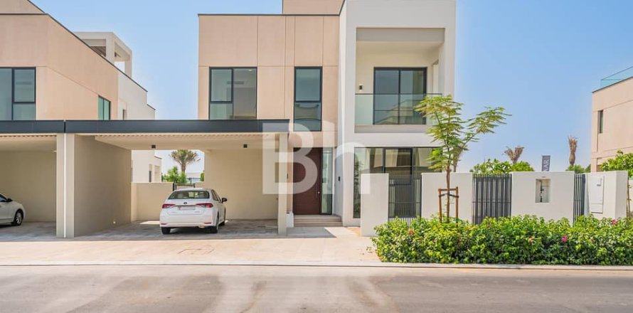 Вилла в Arabian Ranches 3, Дубай, 4 спальни, 505м², № 24277