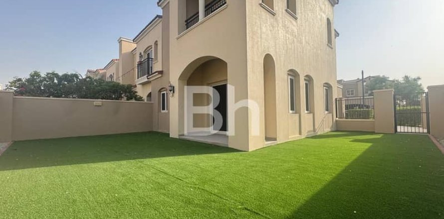 Вилла в Serena, Дубай, 3 спальни, 265м², № 24276