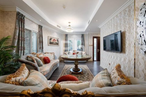 Maison de ville à Jumeirah Village Circle, Dubai, 5 chambres, 311 m², № 24279 - photo 16