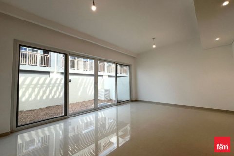 Adosado en Dubai, 3 dormitorios, 112.2 m², № 83662 - foto 1