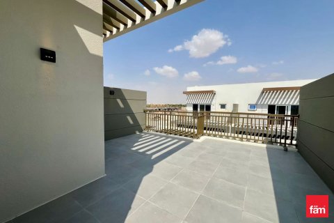 Adosado en Dubai, 3 dormitorios, 112.2 m², № 83662 - foto 2