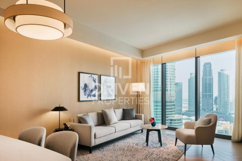 Apartment in The Address Residences Dubai Opera, Downtown Dubai (Downtown Burj Dubai), Dubai 3 bedrooms, 146.32 sq.m. № 126572