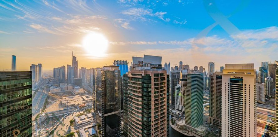 Квартира в Джумейра Лейк Тауэрс, Дубай, 1 спальня, 95м², № 60925