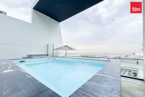Penthouse in Business Bay, Dubai 2 bedrooms, 188.7 sq.m. № 11163 - photo 11