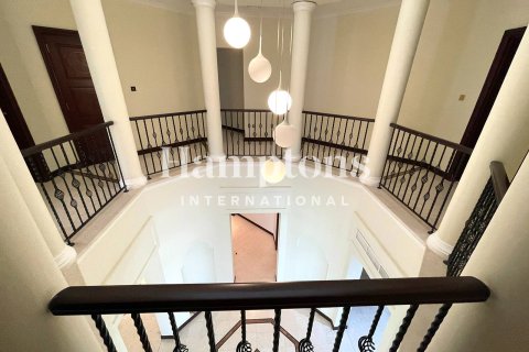 Снять в аренду виллу в FIVE Palm Jumeirah, Пальма Джумейра, Дубай: 5 спален, 520.25680000м², № 63573 - фото 16