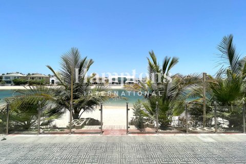 Снять в аренду виллу в FIVE Palm Jumeirah, Пальма Джумейра, Дубай: 5 спален, 520.25680000м², № 63573 - фото 19