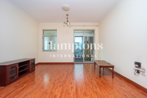 Apartamento en The Views 1, The Views, Dubai, 2 dormitorios, 116.22165300 m², № 63634 - foto 1