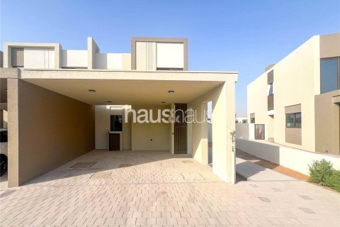تاون هاوس في Villanova, Dubai Land, دبي 4 غرف نوم, 216 م² رقم 44062 - صورة 1