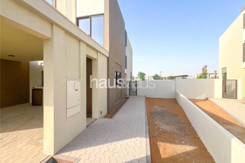 تاون هاوس في Villanova, Dubai Land, دبي 4 غرف نوم, 216 م² رقم 44062 - صورة 3