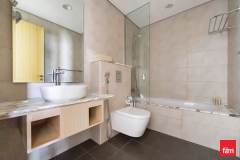 Снять в аренду квартиру в Бизнес-Бэе, Дубай: 2 спальни, 104.1м², № 43064 - фото 18