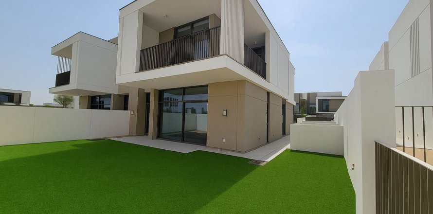 Villa à Al Furjan, Dubai, 4 chambres, 360 m², № 49514