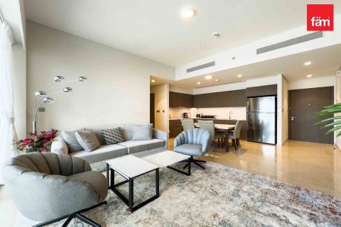 Appartement à Dubai, 2 chambres, 105.6 m², № 49513 - photo 2