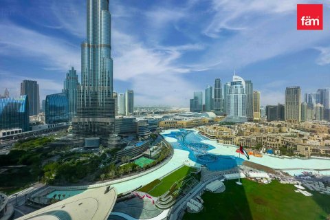 Appartement à Dubai, 2 chambres, 105.6 m², № 49513 - photo 1