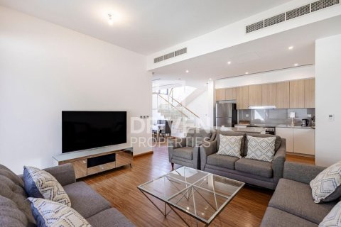 Снять в аренду квартиру в Sidra Villas, Дубай Хилс Эстейт, Дубай: 4 спальни, 463м², № 20610 - фото 1