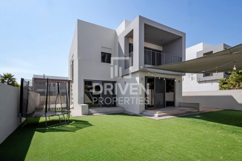 Снять в аренду квартиру в Sidra Villas, Дубай Хилс Эстейт, Дубай: 4 спальни, 463м², № 20610 - фото 21