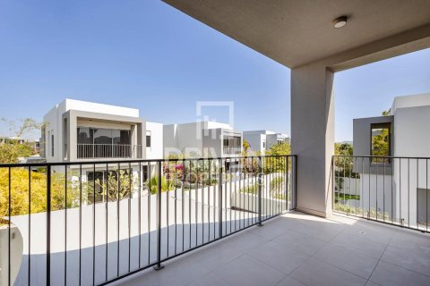 Снять в аренду квартиру в Sidra Villas, Дубай Хилс Эстейт, Дубай: 4 спальни, 463м², № 20610 - фото 18