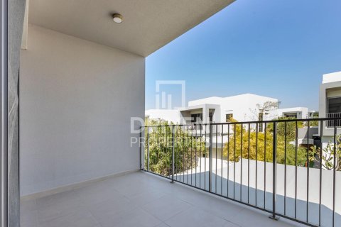 Снять в аренду квартиру в Sidra Villas, Дубай Хилс Эстейт, Дубай: 4 спальни, 463м², № 20610 - фото 7