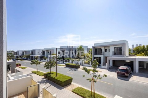 Снять в аренду квартиру в Sidra Villas, Дубай Хилс Эстейт, Дубай: 4 спальни, 463м², № 20610 - фото 22