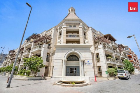 Appartement à Dubai, 3 chambres, 267.8 m², № 41007 - photo 1