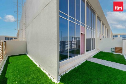 Adosado en Dubai, 3 dormitorios, 142.1 m², № 40998 - foto 24